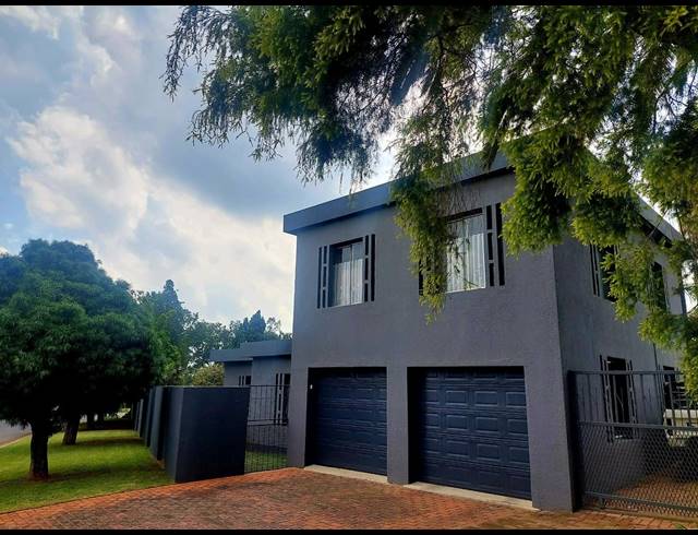 3 BEDROOM HOUSE FOR SALE IN VISAGIE PARK